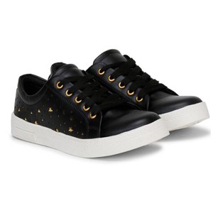Relaxed Graceful Women Sports Shoes & Floaters
